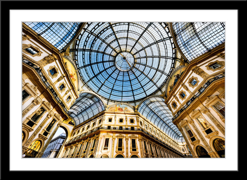 Architektur Stadt Fotografie der Galleria Vittorio Emanuele II. Fotokunst und Bilder online kaufen. Wandbild im Rahmen