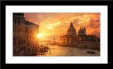 Architektur Fotografie des Canal Grande in der Stadt Venedig mit traumhaftem Sonnenuntergang im Panorama Format. Fotokunst und Bilder online kaufen. Wandbild im Rahmen