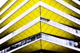 Abstrakte Architektur Fotografie von gelben Balkonen eines Gebäudes. Fotokunst und Bilder online kaufen. Wandbild hinter Acrylglas oder als Poster